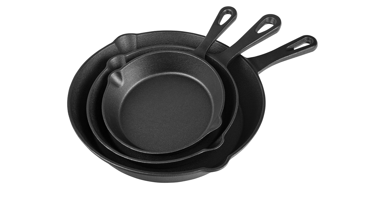 15 Cast Iron Skillet 01
